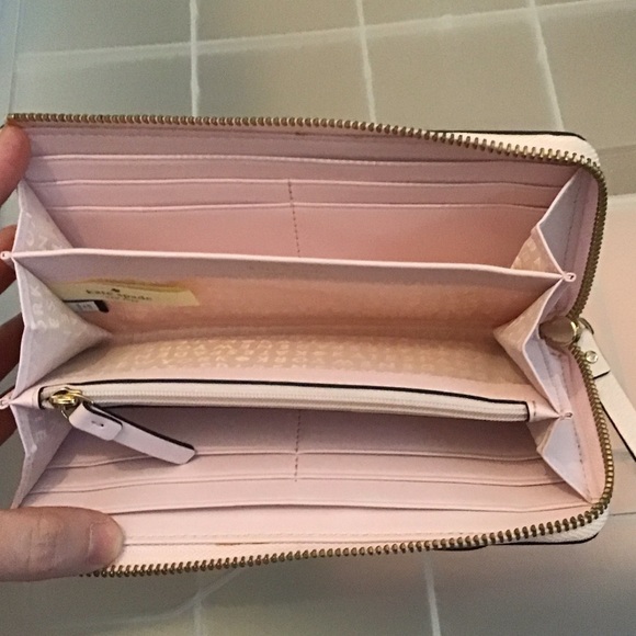 Kate Spade Blush Bow Wallet - Picture 7 of 12